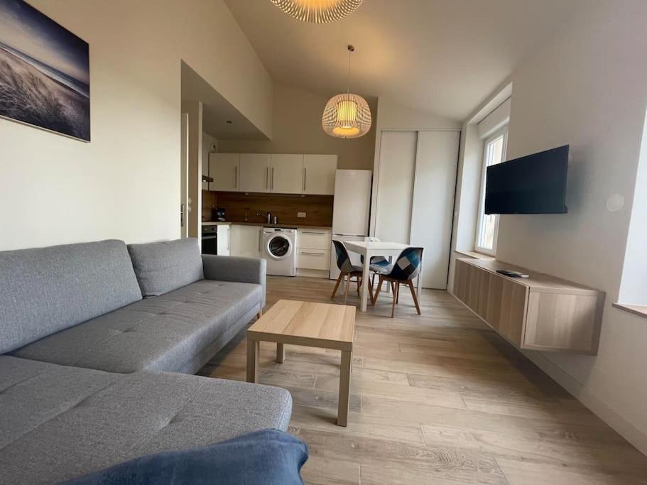Le Baya - Appt Proche Des Halles Narbonne Bagian luar foto