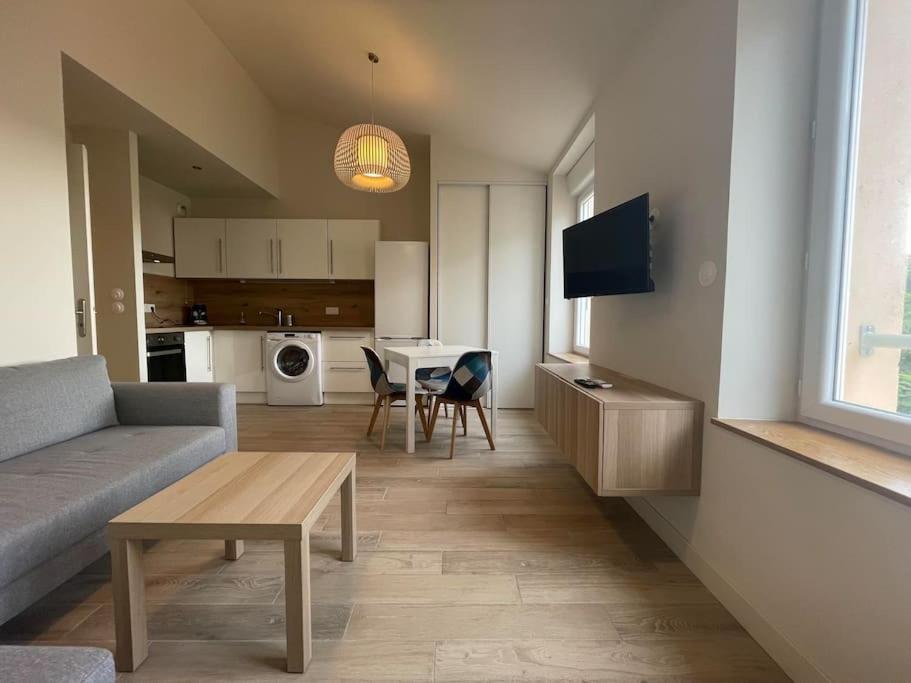 Le Baya - Appt Proche Des Halles Narbonne Bagian luar foto